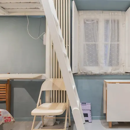 Apartment Guesthost - Comfy In Milan's Centre *